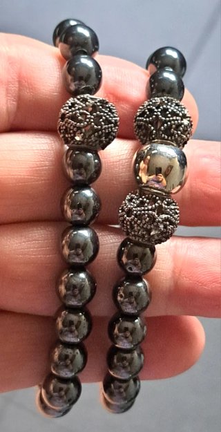 2 Bracciali Ematite Perle Lucide
