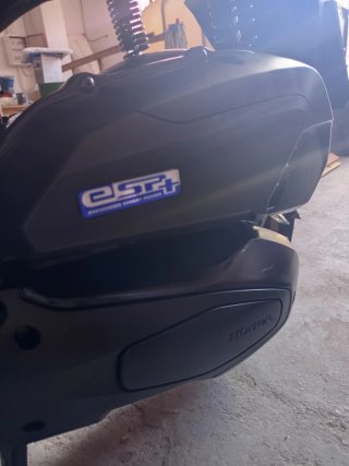 Honda Forza Maxi Scooter Negra