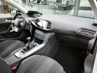 Peugeot 308 SW Allure BlueHDi 130cv SS 2021