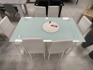 Mesa Comedor Cristal Templado y Patas Blancas