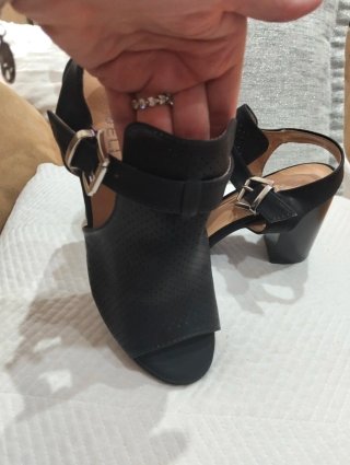 Zapatos de tacón negros