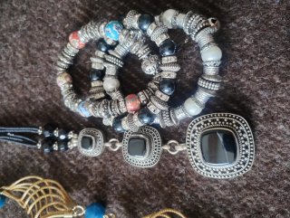 Lote Collares y Pulseras