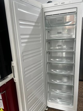 Congelatore verticale Liebherr bianco