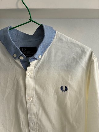 Camisa Fred Perry Blanca y Azul Talla L slim fit