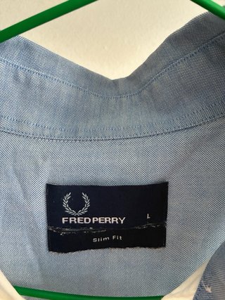 Camisa Fred Perry Blanca y Azul Talla L slim fit