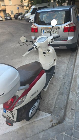 Ciclomotor SYM 125cc Blanco