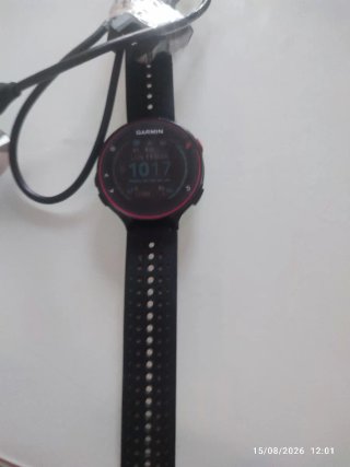 Reloj Garmin Forerunner 235 Negro/Rojo