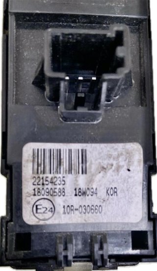 Boton elevalunas 22154235 volvo fh4
