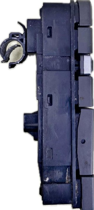 Boton elevalunas 22154235 volvo fh4