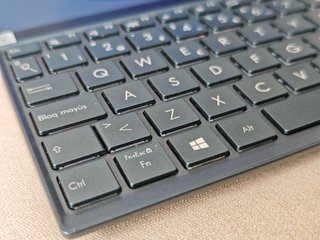 Asus ZenBook Duo Portátil