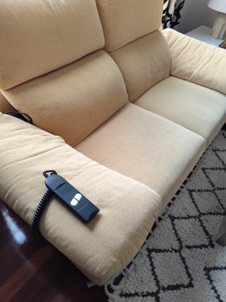 Sofá 3+2 plazas con 1 asiento reclinable