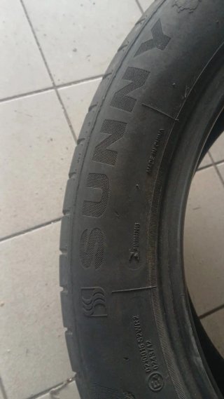 2 Neumáticos 215/55 R17 98W