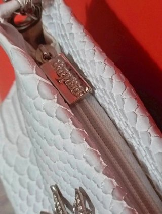 Borsa Carpisa bianca con catena e strass