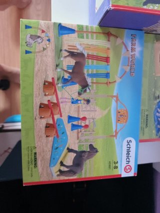 Varios juguetes Schleich