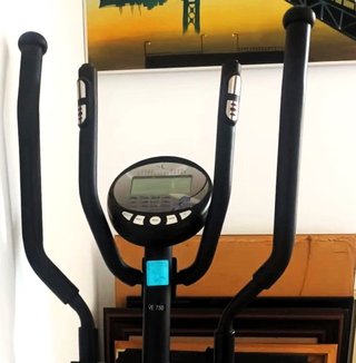 BICICLETA ELÍPTICA VE 750