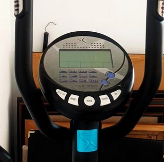BICICLETA ELÍPTICA VE 750