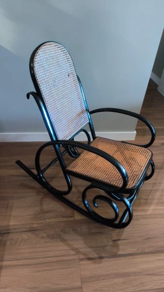 Mecedora Ratán Negra y Madera