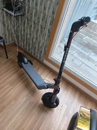 Patinete Eléctrico Segway Ninebot E3