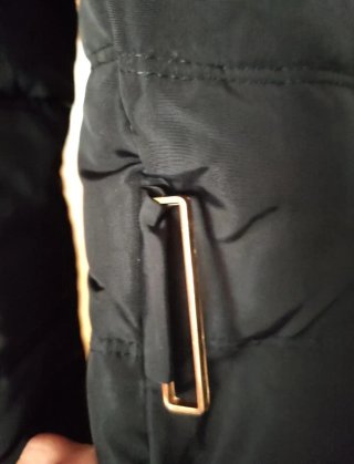 Chaquetón negro mujer con cuello de pelo