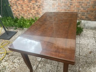 Mesa extensible nogal con cristal
