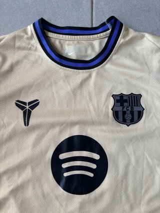 Camiseta FC Barcelona x Kobe Bryant Beige
