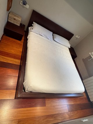 Dormitorio de matrimonio moderno