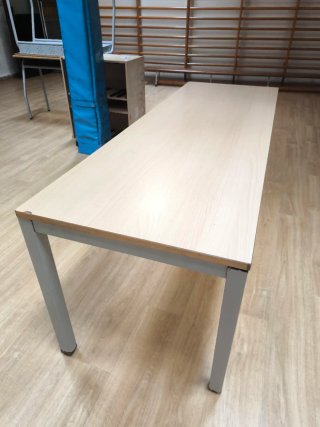 6 Mesas de madera y metal OFERTA SILLAS TAMBIÉN