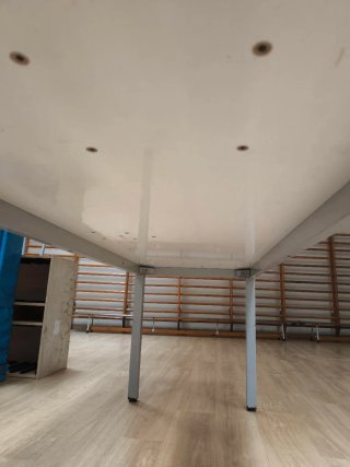 6 Mesas de madera y metal OFERTA SILLAS TAMBIÉN