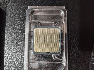 Procesador AMD Ryzen 7 7800X3D 4.2 GHz/5 GHz