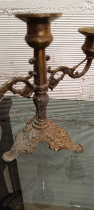Candelabro antiguo metal dorado