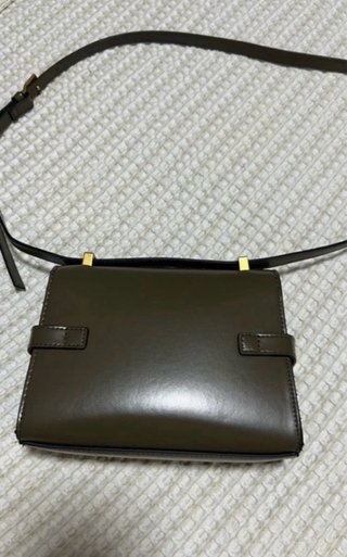 Bolso H&M verde oliva
