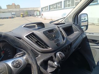 FORD TRANSIT L2H2 2019