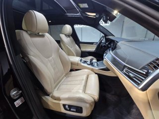BMW X7 2022
