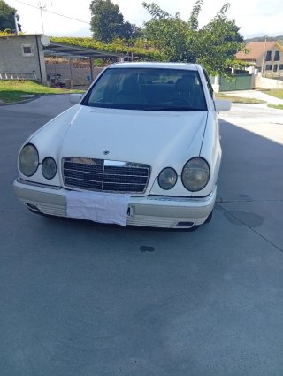 Mercedes-Benz Clase E 1996