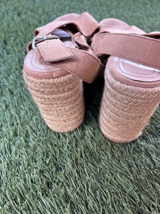 Sandalias de ante beige