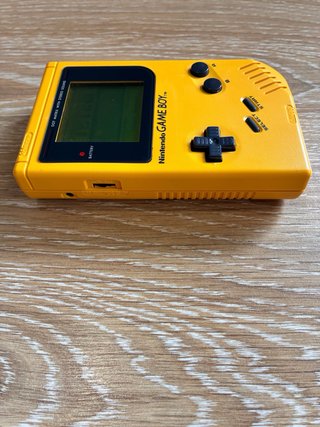 Nintendo Game Boy DMG-01