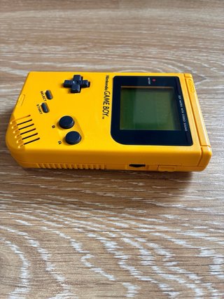 Nintendo Game Boy DMG-01