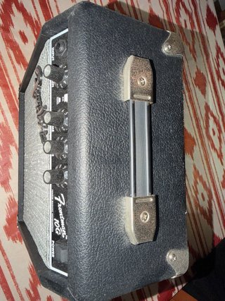 Amplificador Fender Frontman 10G Guitarra