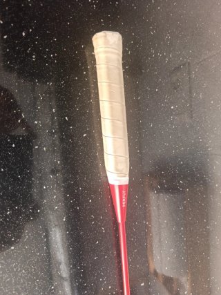 Raqueta de bádminton roja