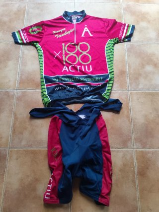 Equipación Ciclismo Actiu Castalla