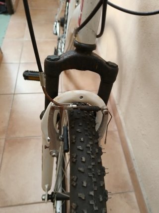 Bicicleta RFT para poner a punto