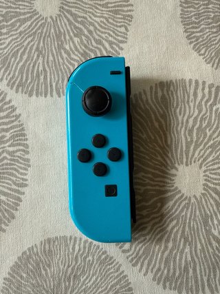 Nintendo Switch Rojo y Azul