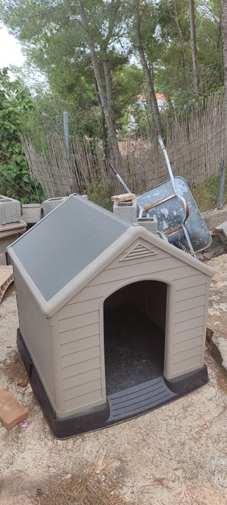 Caseta para perro gris y negra