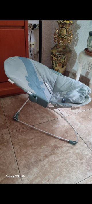 Mecedora de bebé