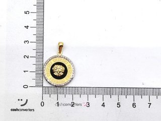 colgante oro 18k con piedra con circonita,onix