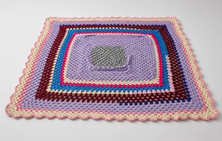 Manta Cubre Mesa Crochet Artesanal Multicolor