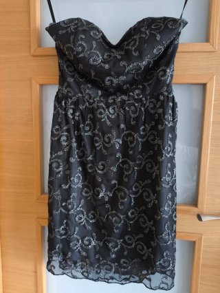 Vestido fiesta negro con plata