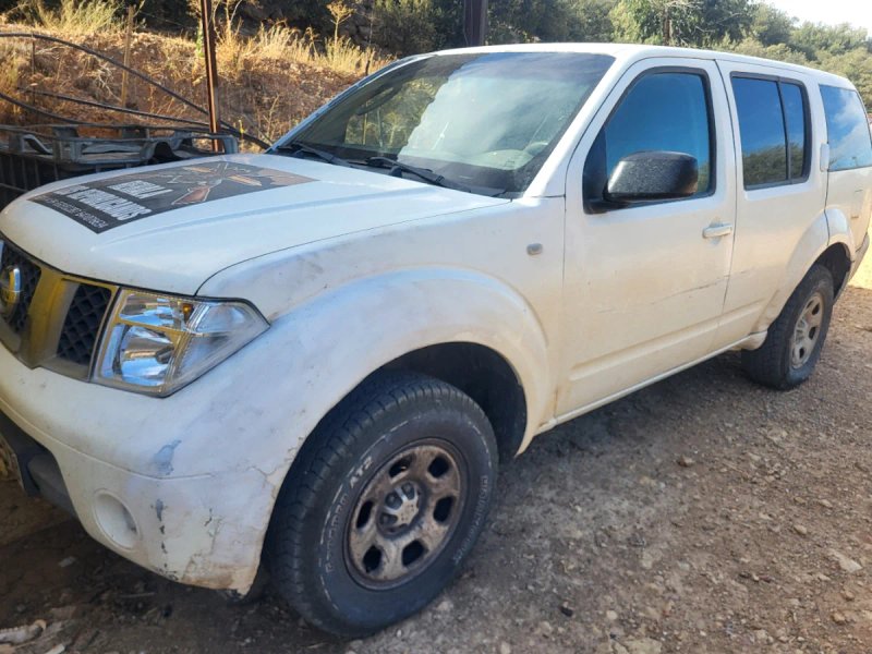 Nissan Pathfinder 2007 - foto 1