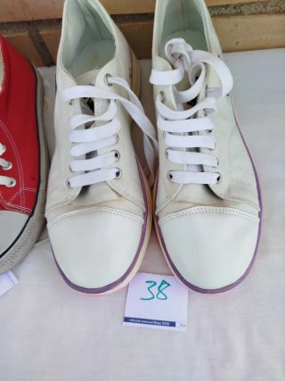 OCASION 3 pares zapatillas deportivas x 4€