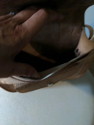 Bolso de cuero artesanal beige
